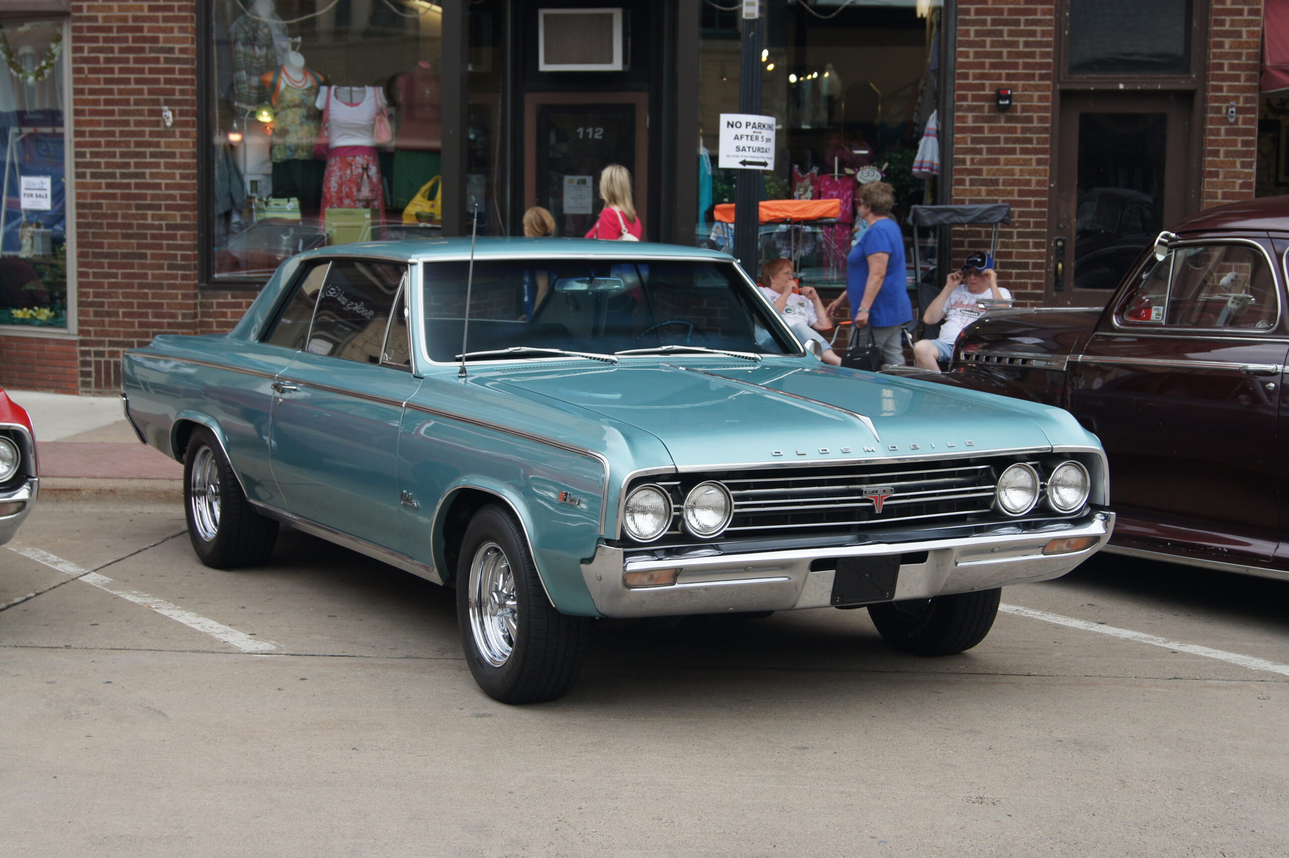 Oldsmobile Cutlass Calais и Oldsmobile Firenza 1 Oldsmobile Cutlass