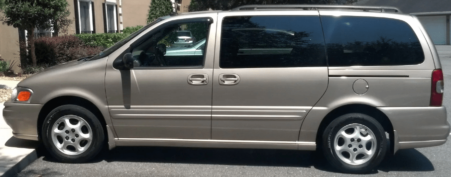 Oldsmobile Aurora и Oldsmobile Silhouette 1 Oldsmobile Aurora и Oldsmobile Silhouette