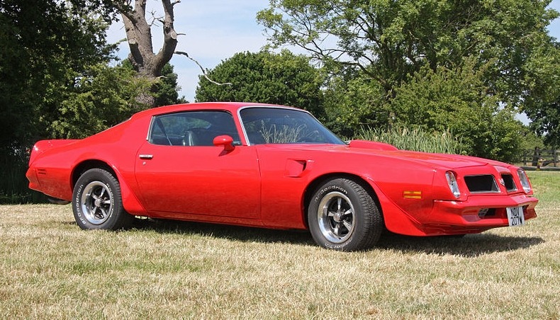 Все про Pontiac Firebird, особенности и факты 1 Pontiac Firebird