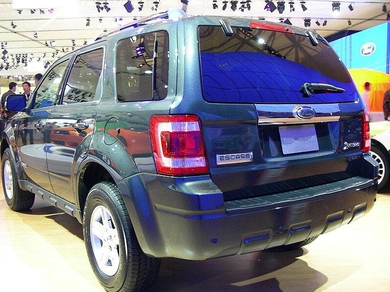 Все про Ford Escape Hybrid 2 Ford Escape Hybrid