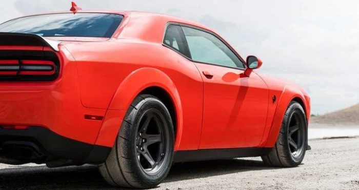 Dodge Challenger Super Stock