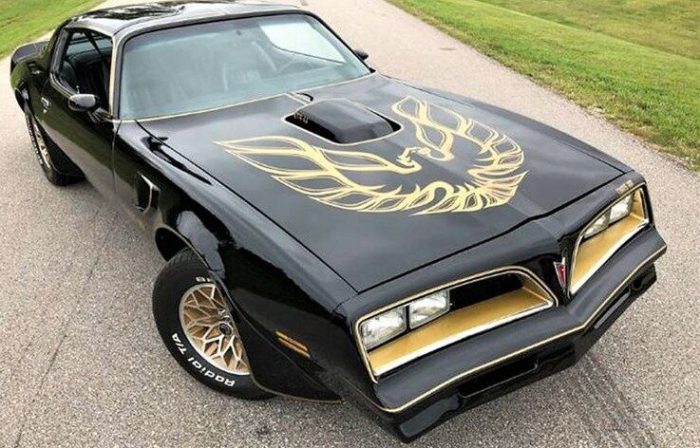 Марки американских автомобилей 20 Автомобиль Pontiac