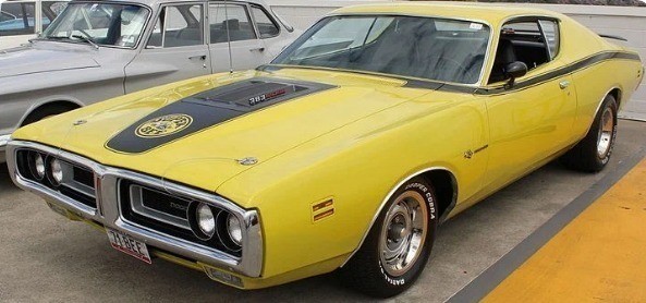 Dodge Charger 1971 года 2 Dodge Super Bee
