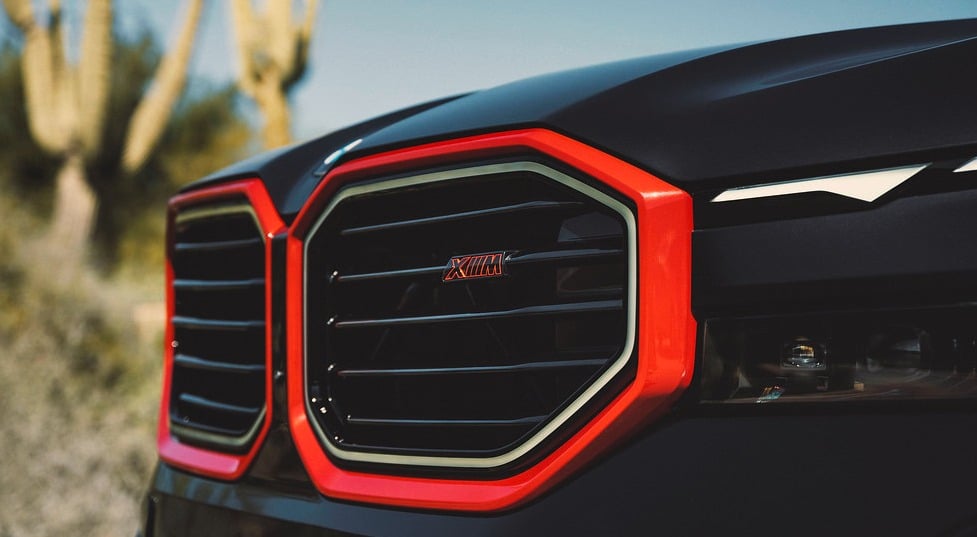 BMW XM 2024 года, подробный обзор 2 BMW XM 2024