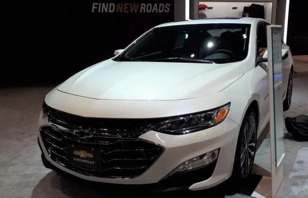 Chevrolet Malibu 2019 обзор, комплектации 2 Chevrolet Malibu 2019